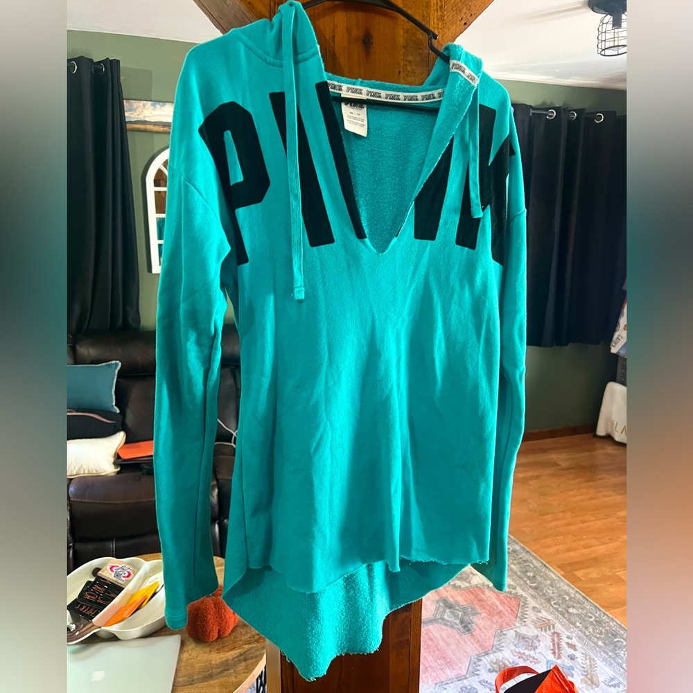 Women’s Oversized Victoria’s Secret Pink Hoodie